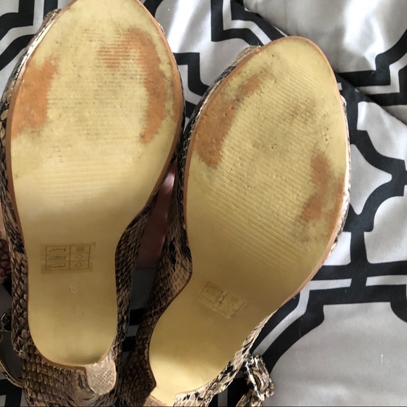 Snake print peep toe heels - Picture 8 of 9